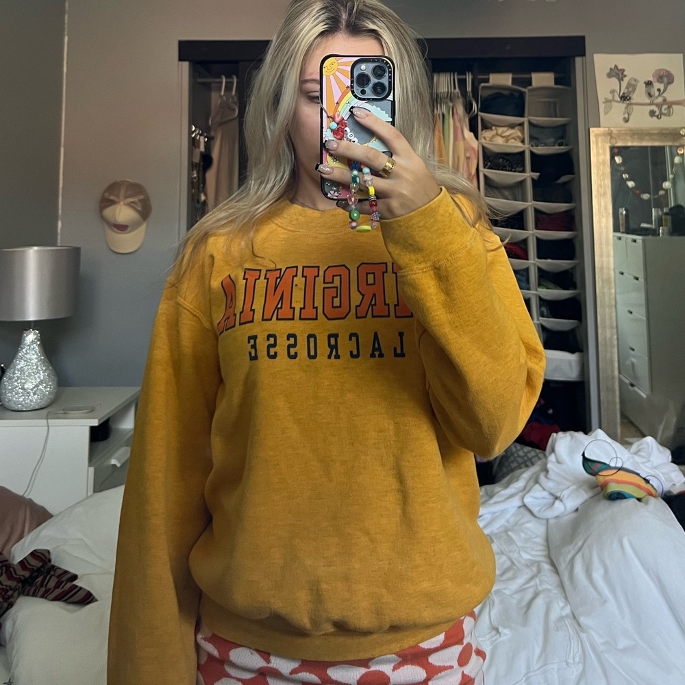 Virginia graphic crewneck